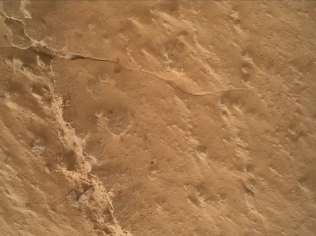 Sol 4985: Mars Hand Lens Imager (MAHLI)