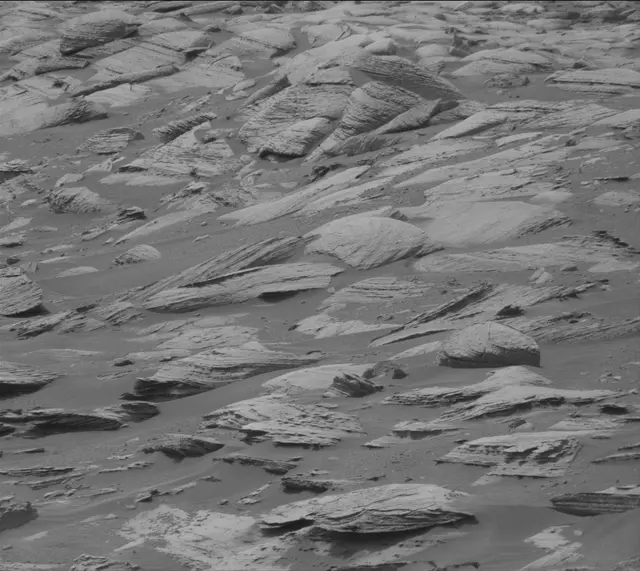Sol 4986: Mast Camera (Mastcam)