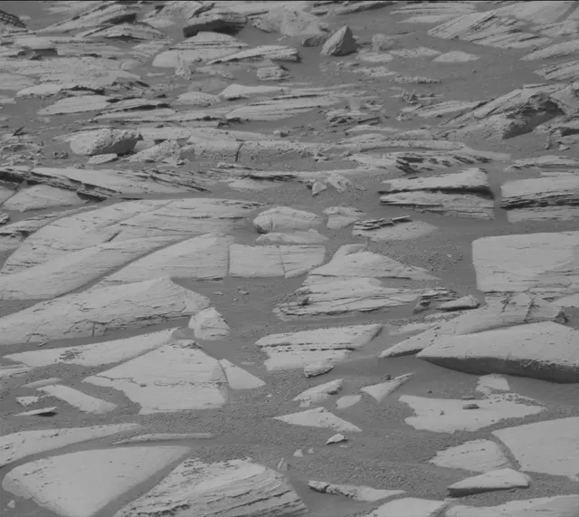 Sol 4986: Mast Camera (Mastcam)