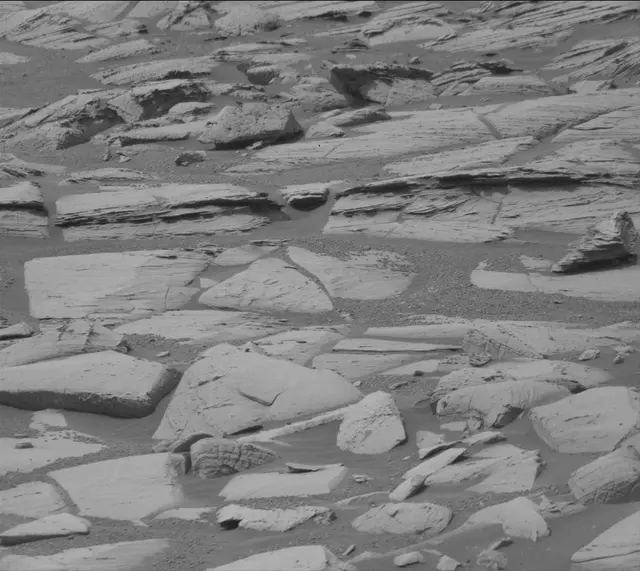 Sol 4986: Mast Camera (Mastcam)