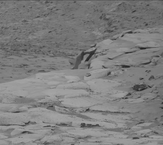 Sol 4986: Mast Camera (Mastcam)