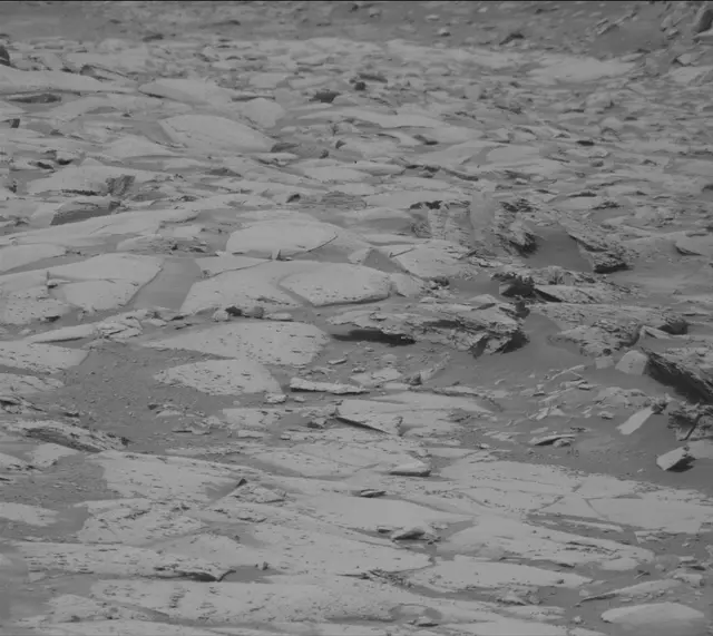 Sol 4986: Mast Camera (Mastcam)