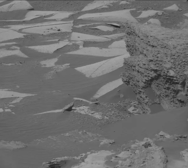 Sol 4986: Mast Camera (Mastcam)