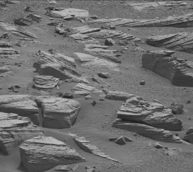 Sol 4986: Mast Camera (Mastcam)