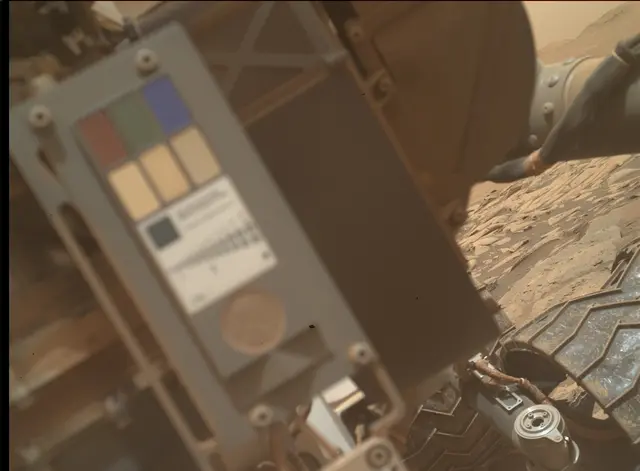Sol 4986: Mars Hand Lens Imager (MAHLI)