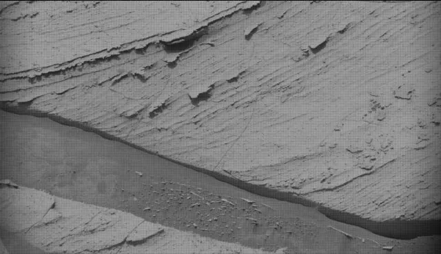 Sol 4987: Mast Camera (Mastcam)