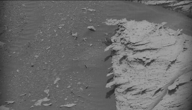 Sol 4987: Mast Camera (Mastcam)