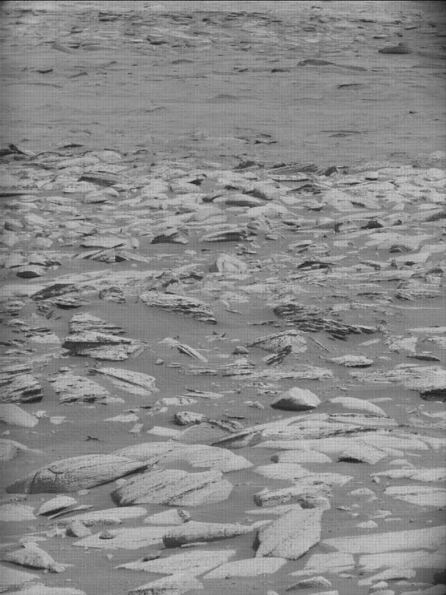 Sol 4987: Mast Camera (Mastcam)