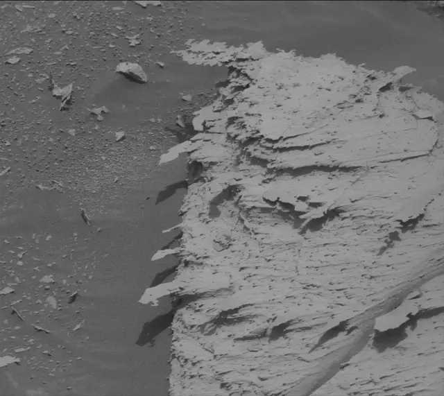 Sol 4987: Mast Camera (Mastcam)