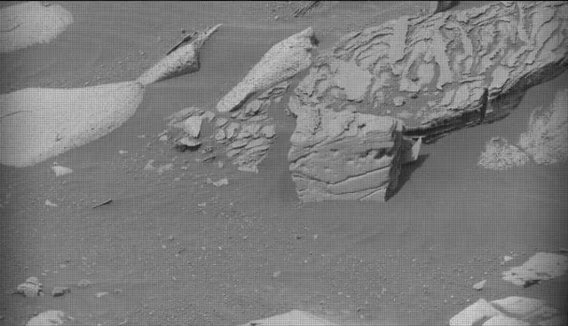 Sol 4988: Mast Camera (Mastcam)
