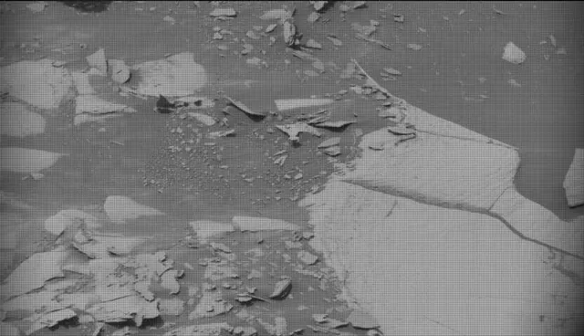 Sol 4988: Mast Camera (Mastcam)