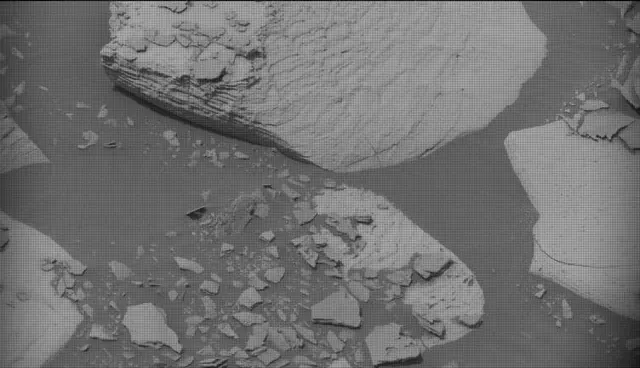 Sol 4988: Mast Camera (Mastcam)
