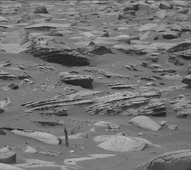 Sol 4988: Mast Camera (Mastcam)
