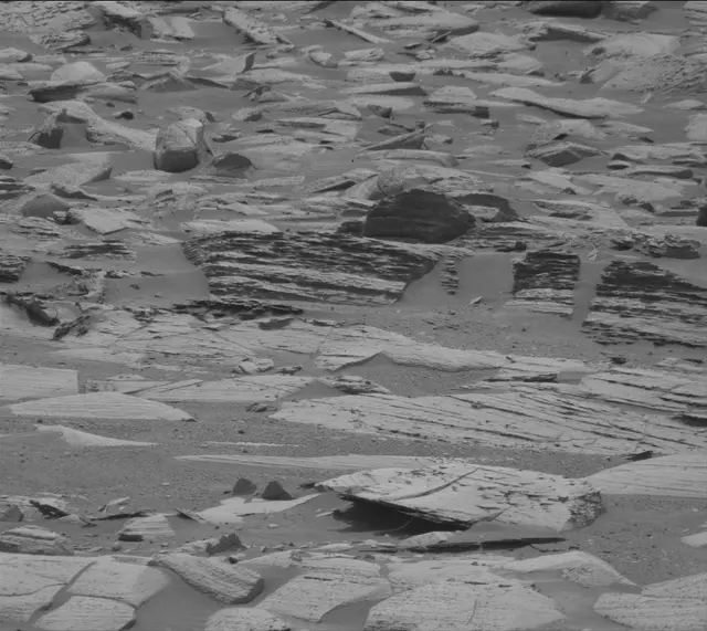 Sol 4988: Mast Camera (Mastcam)