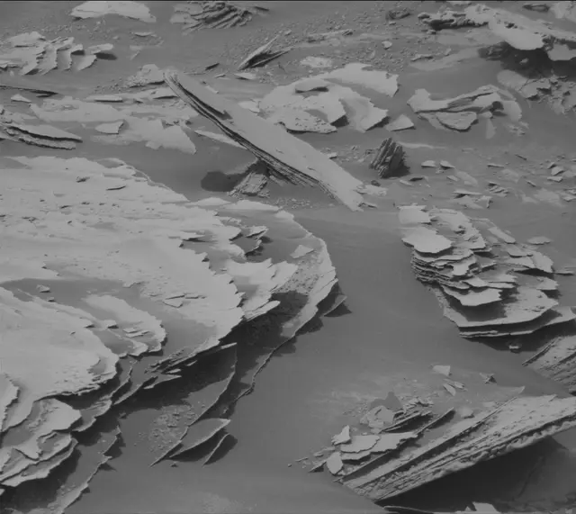 Sol 4988: Mast Camera (Mastcam)