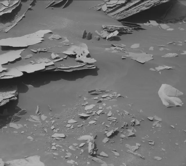 Sol 4988: Mast Camera (Mastcam)