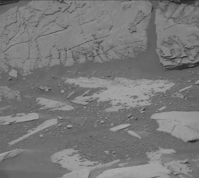 Sol 4988: Mast Camera (Mastcam)