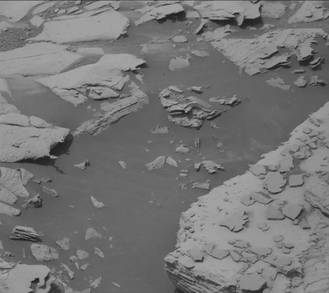 Sol 4988: Mast Camera (Mastcam)