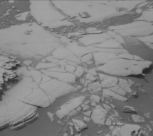 Sol 4988: Mast Camera (Mastcam)