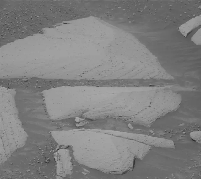 Sol 4988: Mast Camera (Mastcam)
