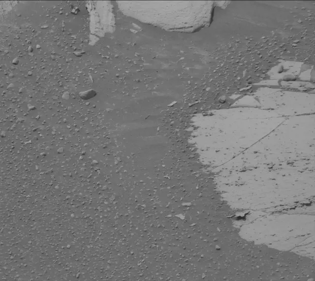 Sol 4988: Mast Camera (Mastcam)
