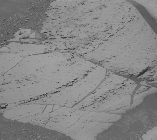 Sol 4988: Mast Camera (Mastcam)