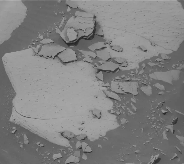 Sol 4988: Mast Camera (Mastcam)