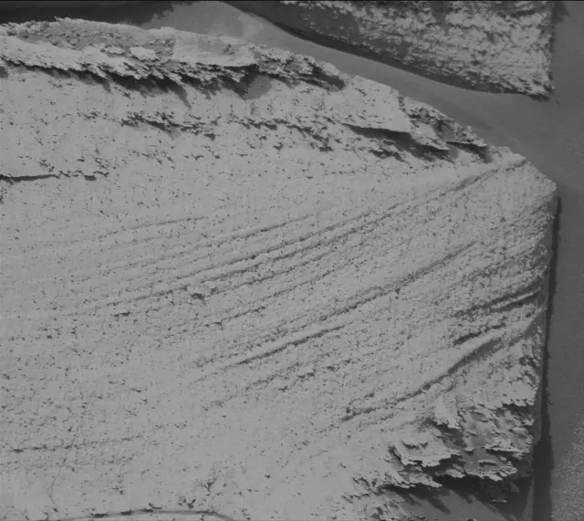Sol 4988: Mast Camera (Mastcam)