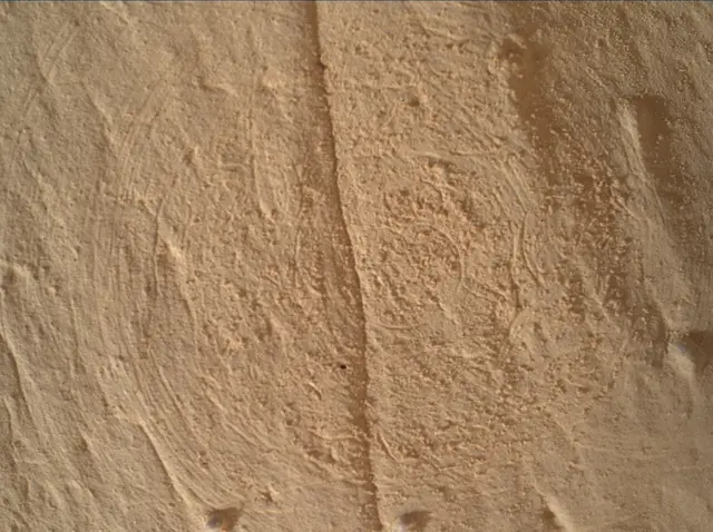 Sol 4988: Mars Hand Lens Imager (MAHLI)