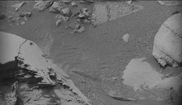 Sol 4989: Mast Camera (Mastcam)