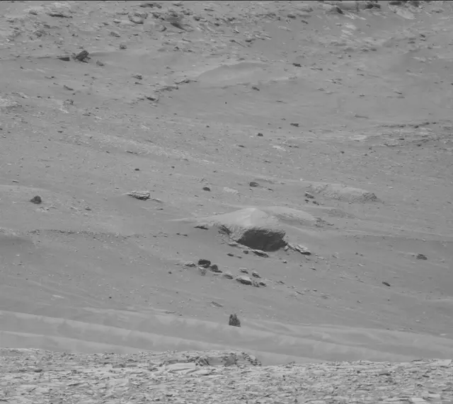 Sol 4992: Mast Camera (Mastcam)