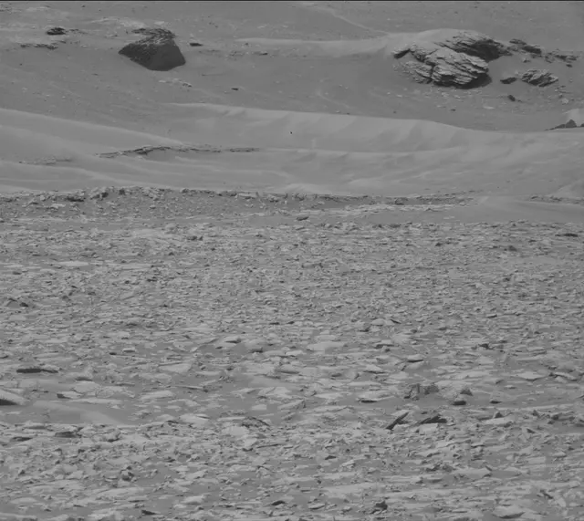 Sol 4992: Mast Camera (Mastcam)