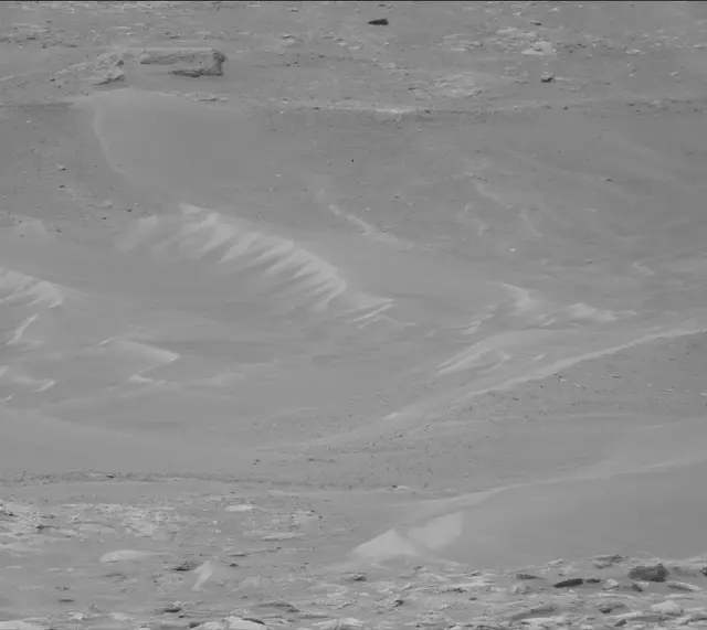 Sol 4992: Mast Camera (Mastcam)