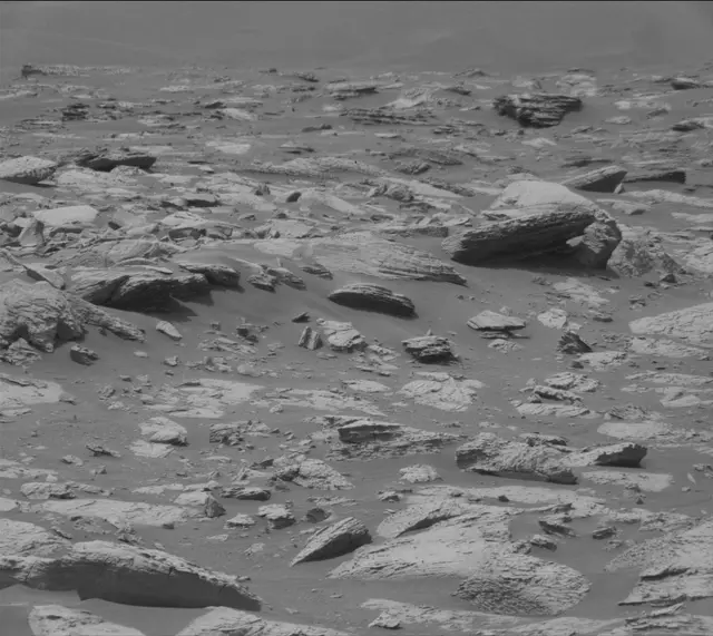 Sol 4992: Mast Camera (Mastcam)
