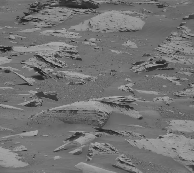 Sol 4992: Mast Camera (Mastcam)