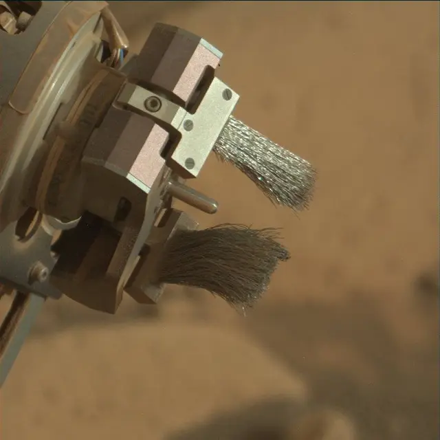 Sol 4992: Mast Camera (Mastcam)