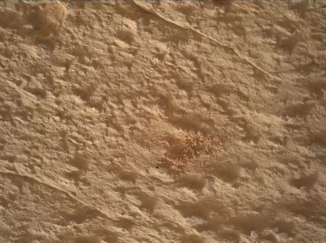 Sol 4992: Mars Hand Lens Imager (MAHLI)
