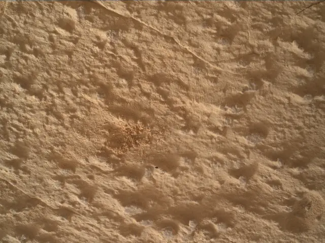 Sol 4992: Mars Hand Lens Imager (MAHLI)