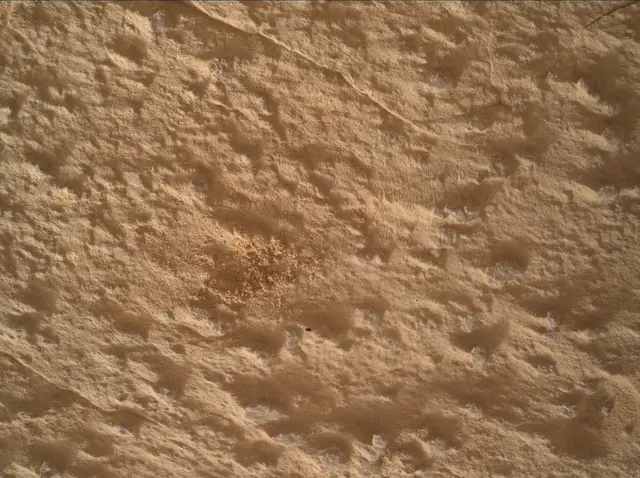 Sol 4992: Mars Hand Lens Imager (MAHLI)