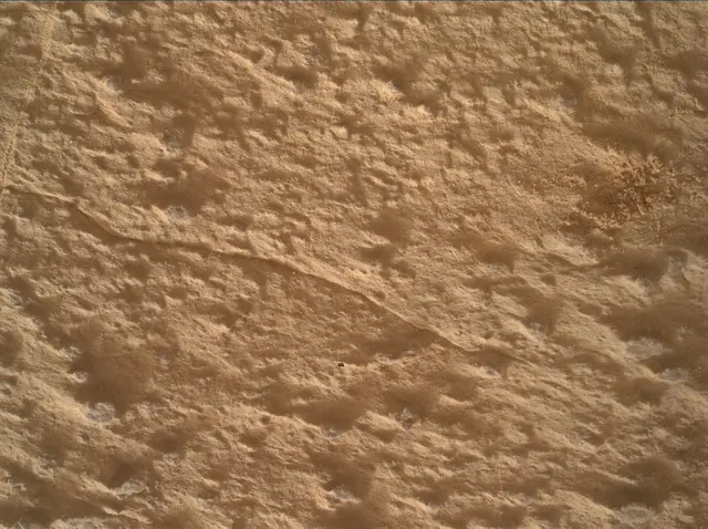 Sol 4992: Mars Hand Lens Imager (MAHLI)