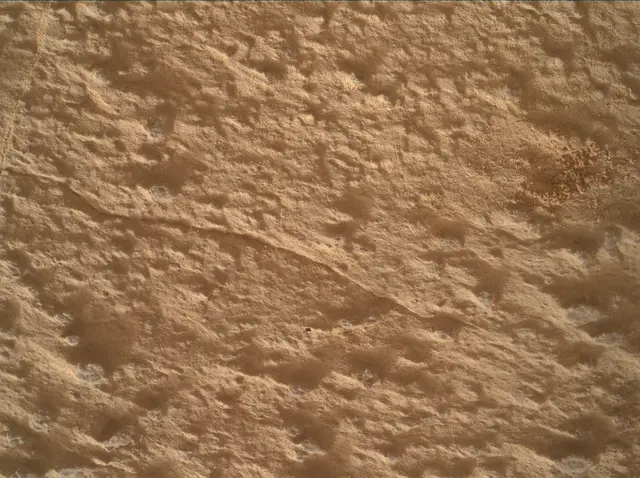 Sol 4992: Mars Hand Lens Imager (MAHLI)