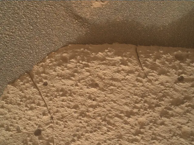 Sol 4992: Mars Hand Lens Imager (MAHLI)