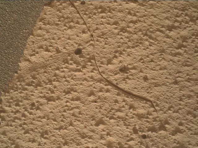 Sol 4992: Mars Hand Lens Imager (MAHLI)