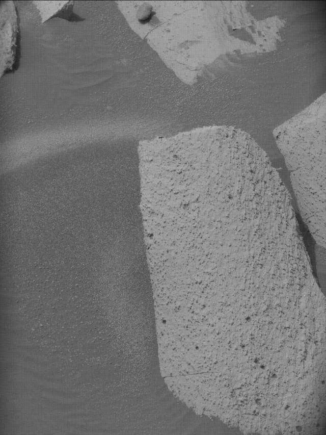 Sol 4994: Mast Camera (Mastcam)