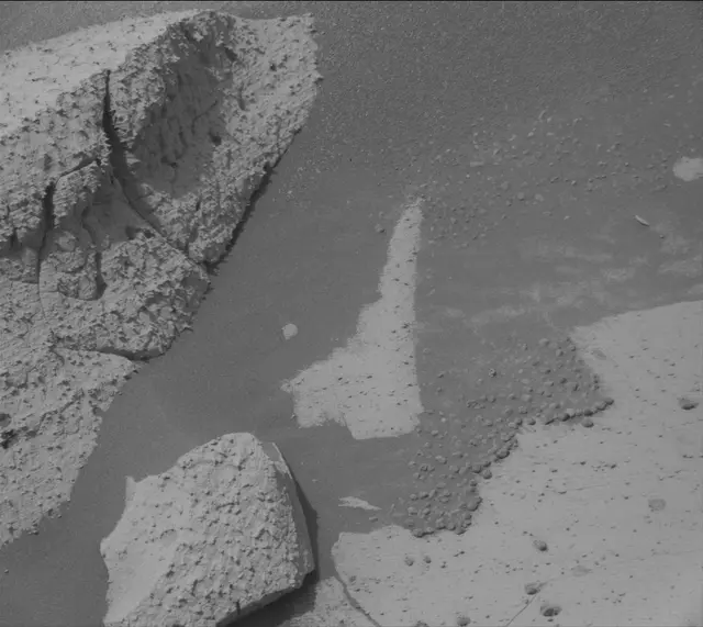 Sol 4994: Mast Camera (Mastcam)