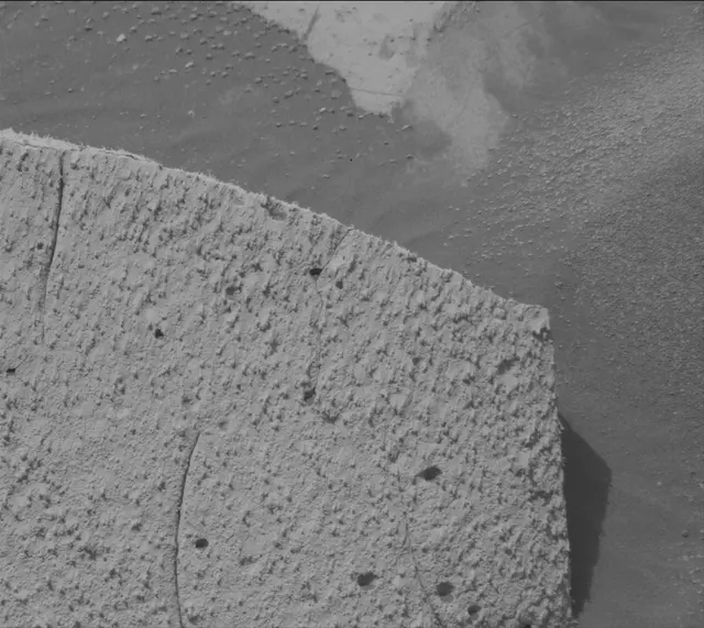 Sol 4994: Mast Camera (Mastcam)