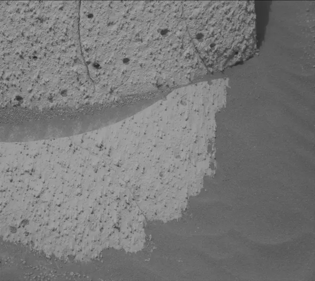 Sol 4994: Mast Camera (Mastcam)