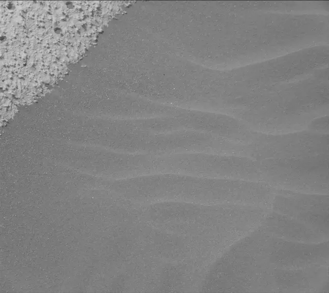Sol 4994: Mast Camera (Mastcam)