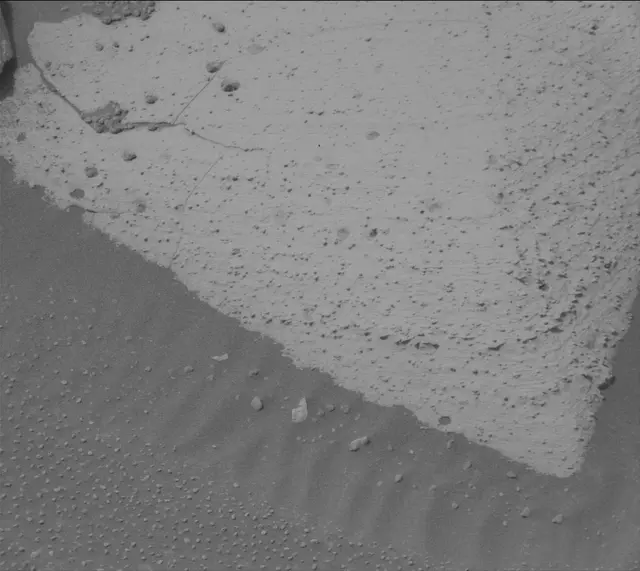 Sol 4994: Mast Camera (Mastcam)