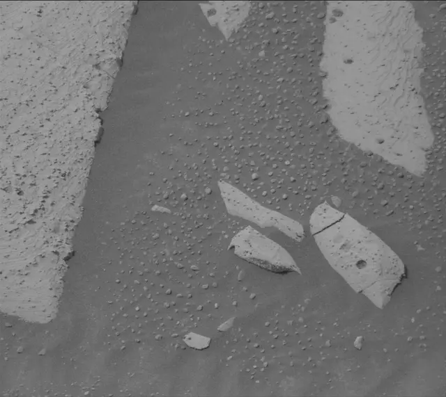 Sol 4994: Mast Camera (Mastcam)